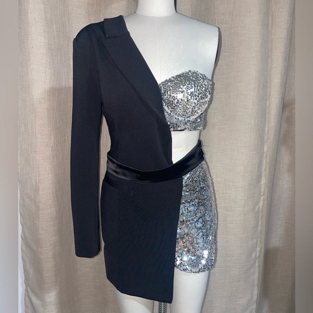 Black & Silver Sequin Asymmetrical Blazer Style Mini Romper – Party/Clubwear